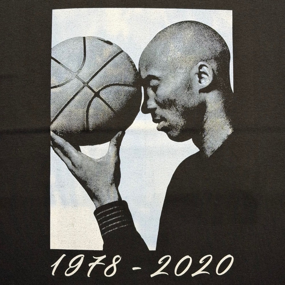 Kobe Bryant LA Lakers memorial tribute‎ RIP shirt
